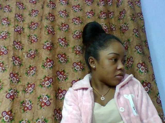 Elysa7 live cam on BongaCams