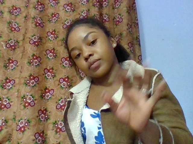 Elysa7 live cam on BongaCams