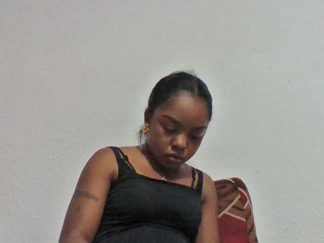 Elysa7 live cam on BongaCams