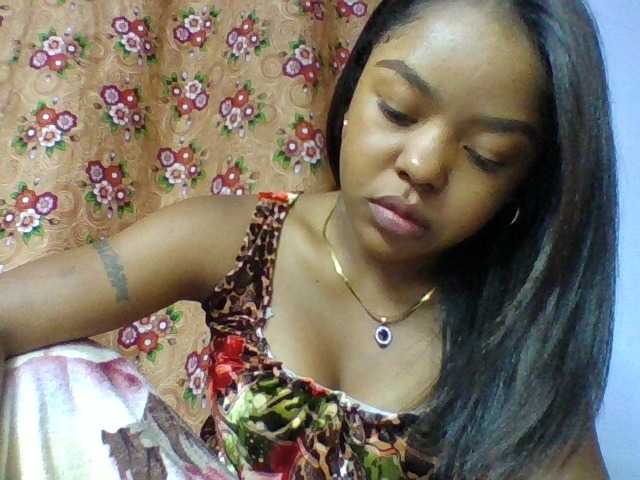 Elysa7 live cam on BongaCams
