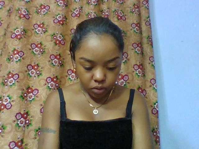 Elysa7 live cam on BongaCams