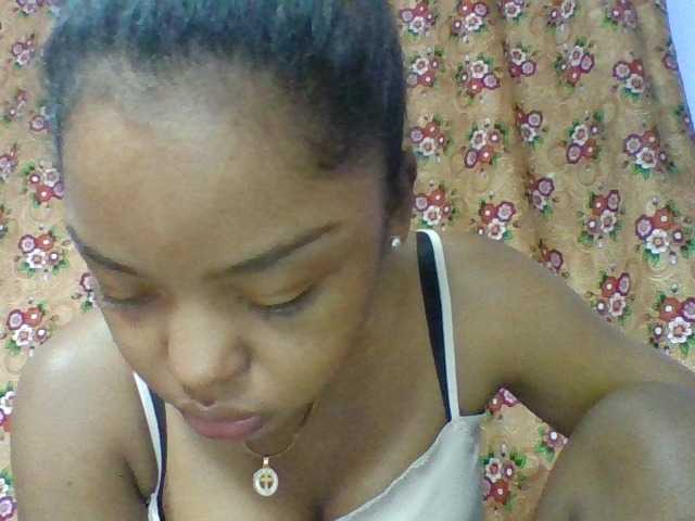 Elysa7 live cam on BongaCams