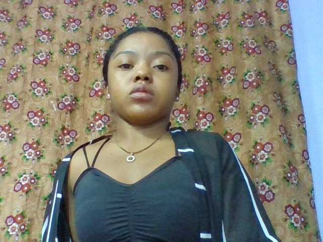 Elysa7 live cam on BongaCams