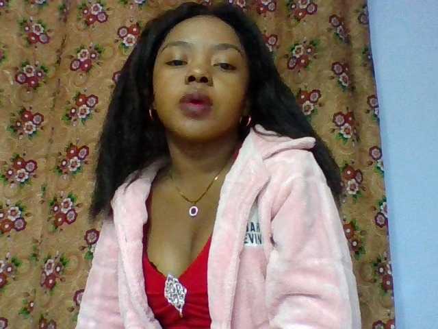 Elysa7 live cam on BongaCams