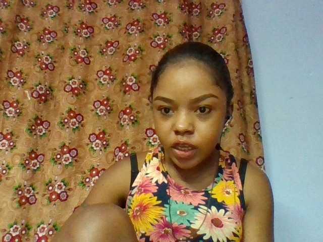 Elysa7 live cam on BongaCams