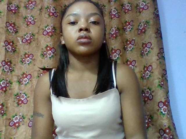 Elysa7 live cam on BongaCams