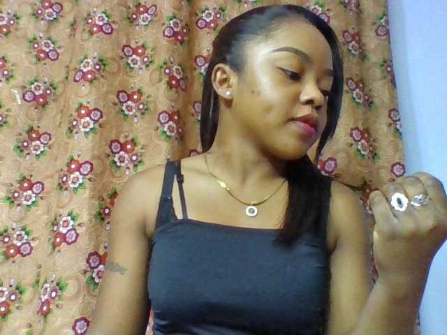 Elysa7 live cam on BongaCams