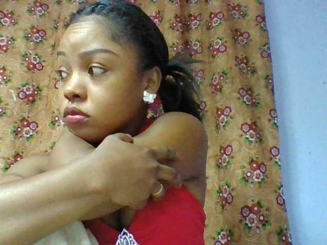 Elysa7 live cam on BongaCams