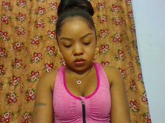 Elysa7 live cam on BongaCams