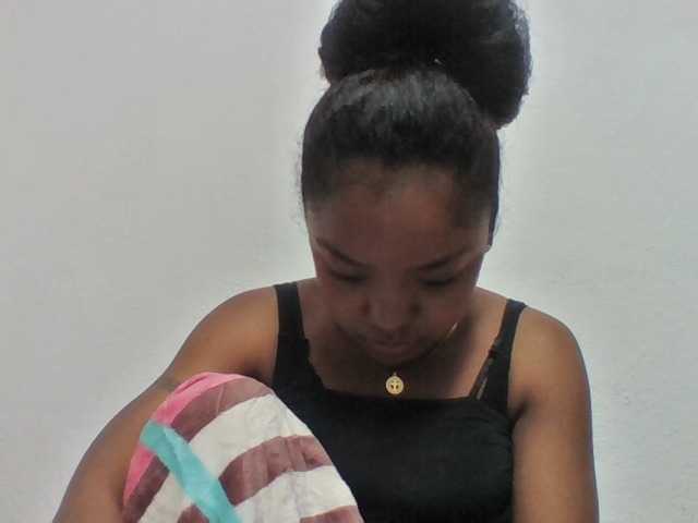 Elysa7 live cam on BongaCams