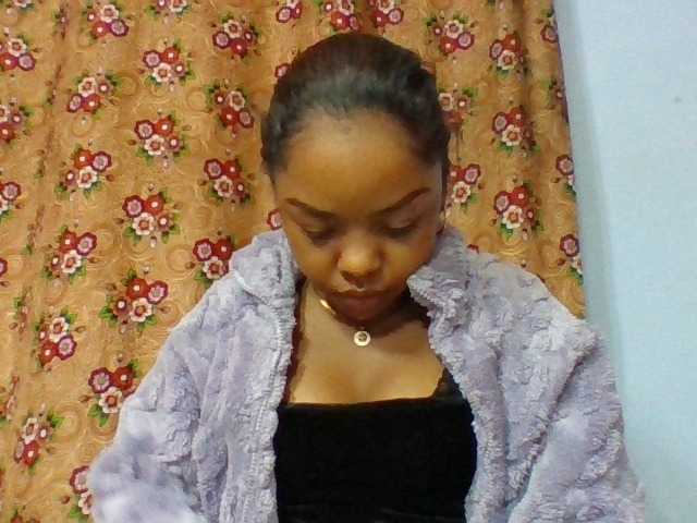 Elysa7 live cam on BongaCams