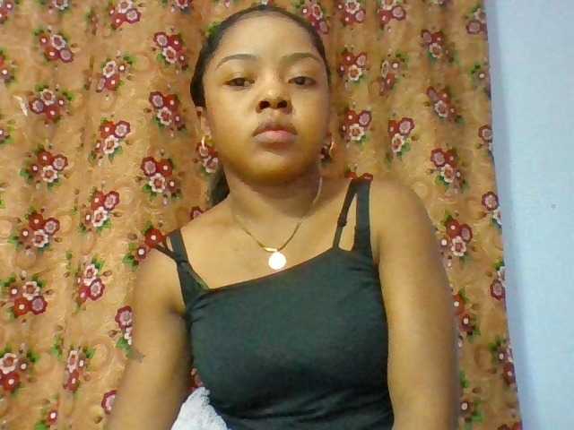 Elysa7 live cam on BongaCams