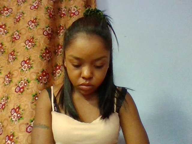 Elysa7 live cam on BongaCams