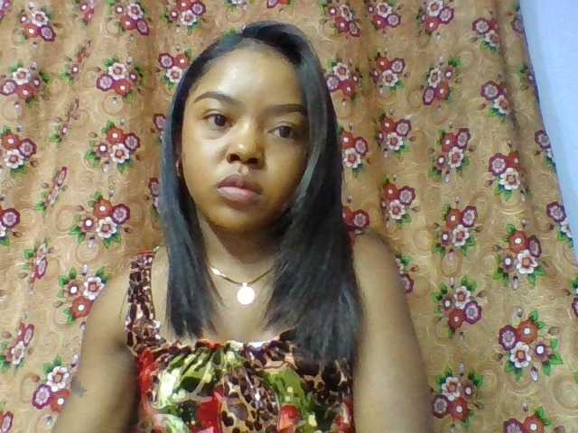 Elysa7 live cam on BongaCams