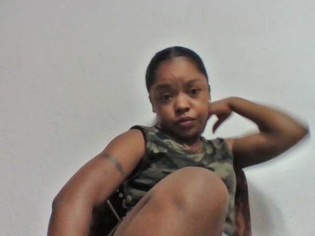 Elysa7 live cam on BongaCams