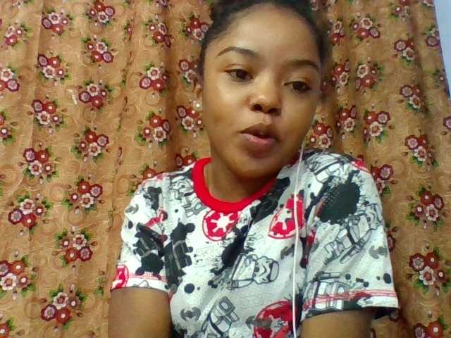 Elysa7 live cam on BongaCams