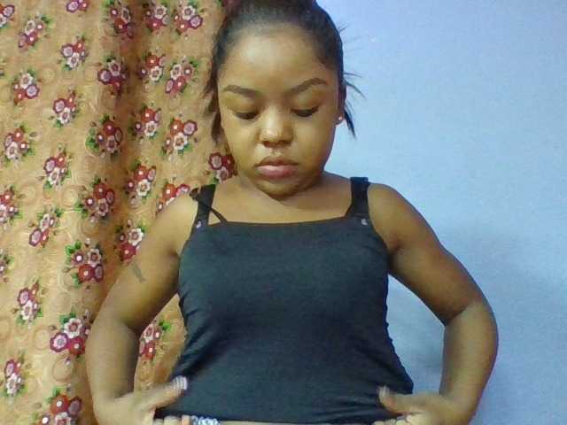 Elysa7 live cam on BongaCams