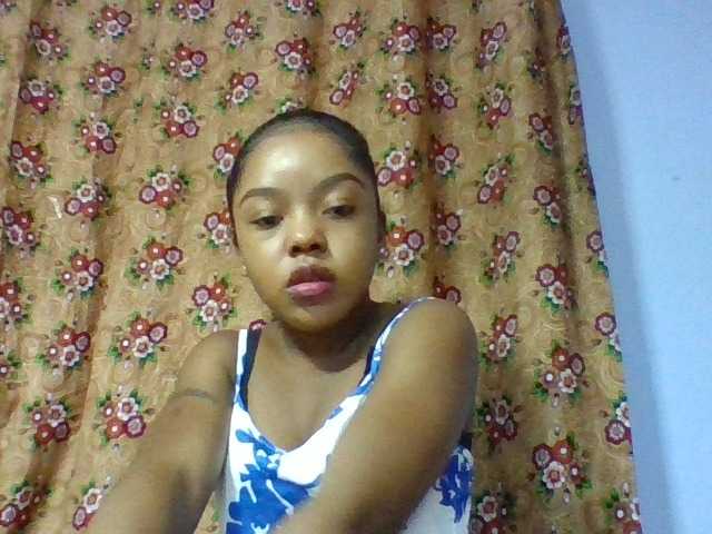 Elysa7 live cam on BongaCams