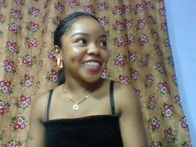 Elysa7 live cam on BongaCams