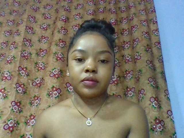 Elysa7 live cam on BongaCams