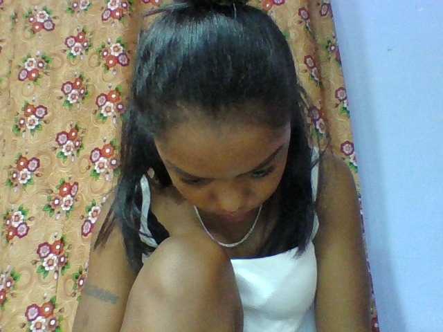 Elysa7 Live Cam and Statistics on UnifiedCams