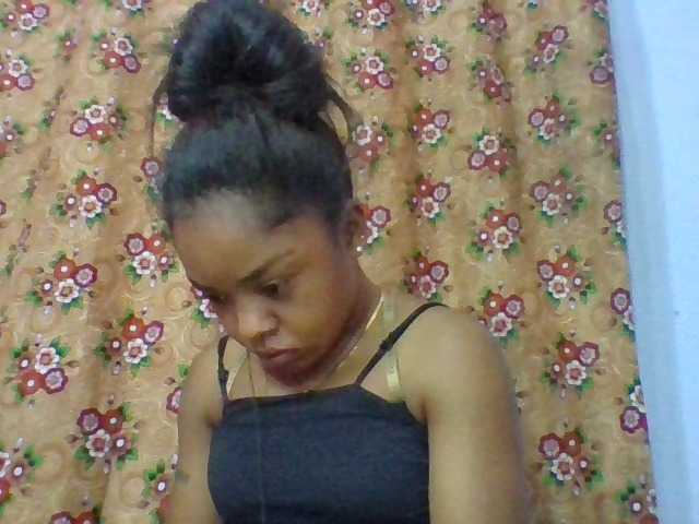 Elysa7 live cam on BongaCams