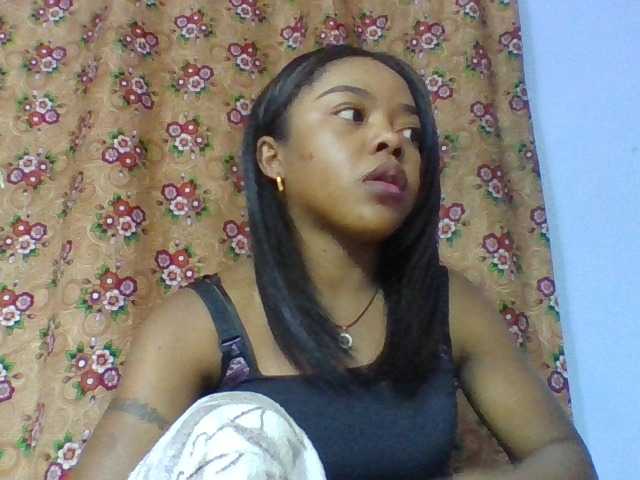 Elysa7 live cam on BongaCams
