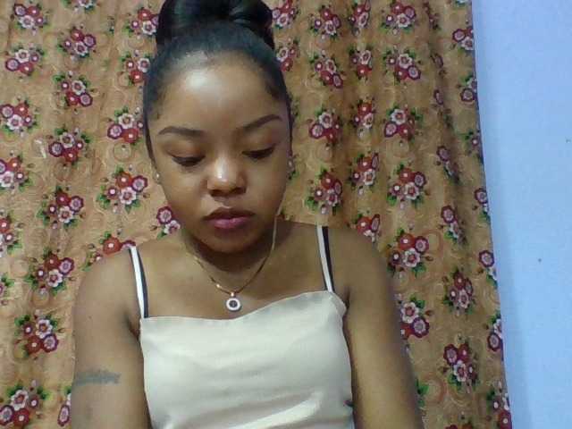 Elysa7 live cam on BongaCams