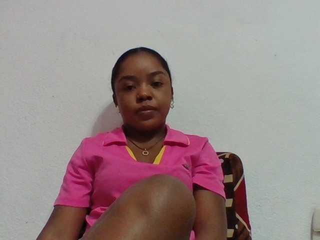 Elysa7 live cam on BongaCams