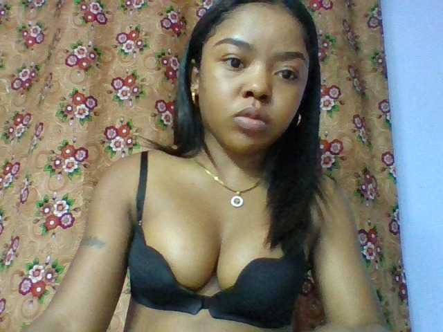 Elysa7 live cam on BongaCams