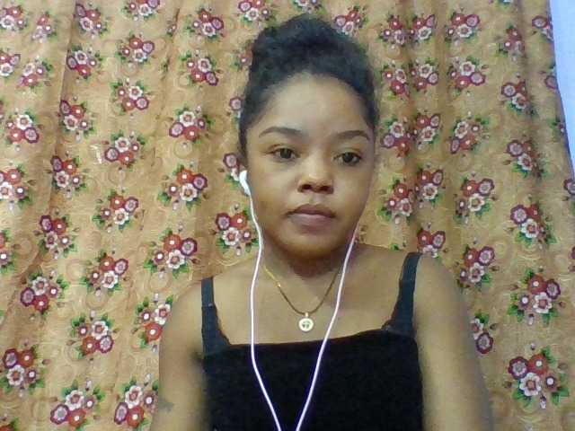 Elysa7 live cam on BongaCams