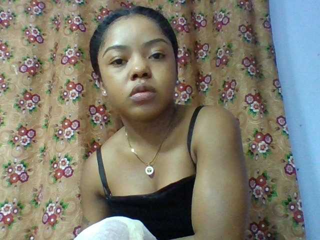 Elysa7 live cam on BongaCams