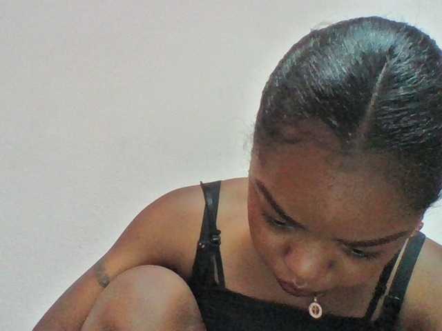 Elysa7 live cam on BongaCams