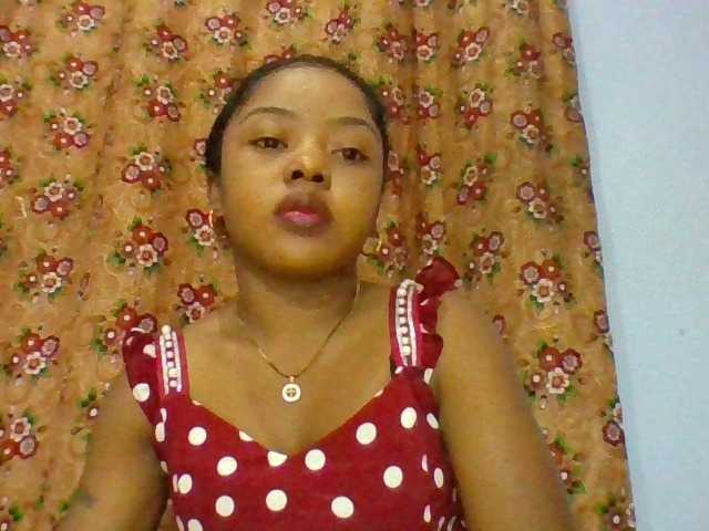 Elysa7 live cam on BongaCams