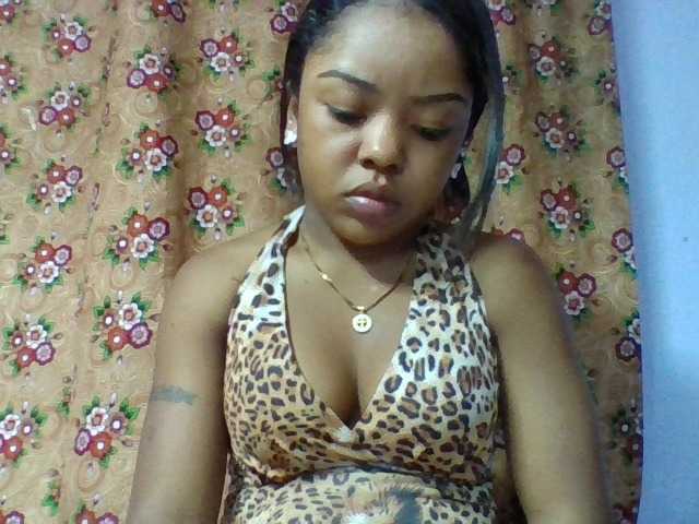 Elysa7 live cam on BongaCams