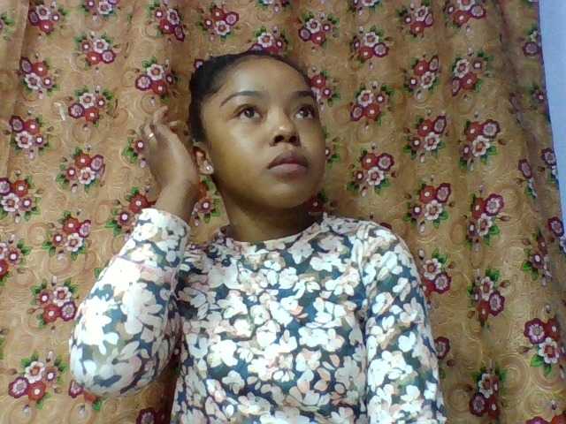 Elysa7 live cam on BongaCams