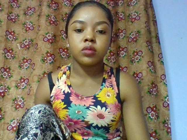 Elysa7 live cam on BongaCams