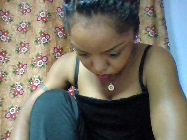 Elysa7 live cam on BongaCams