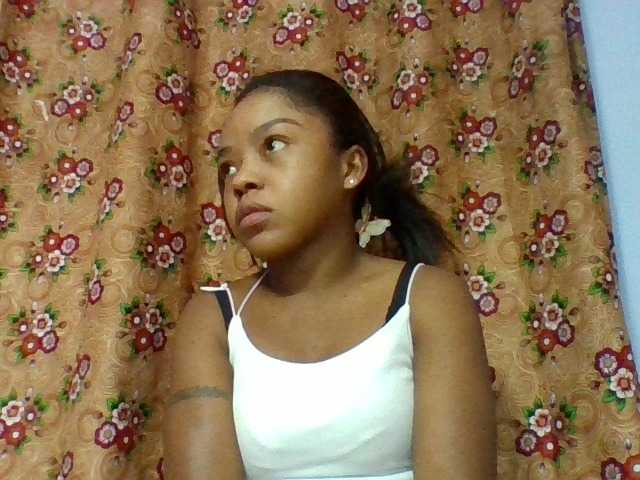 Elysa7 live cam on BongaCams