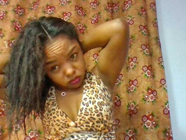 Elysa7 live cam on BongaCams