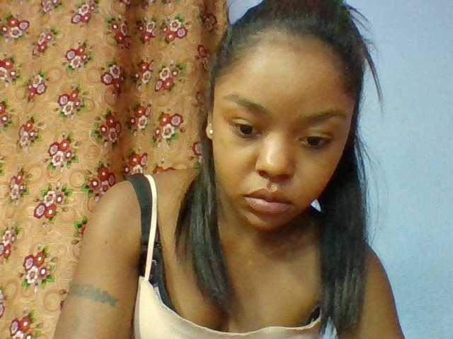 Elysa7 live cam on BongaCams