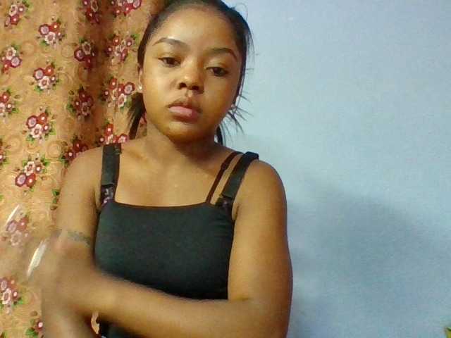 Elysa7 live cam on BongaCams