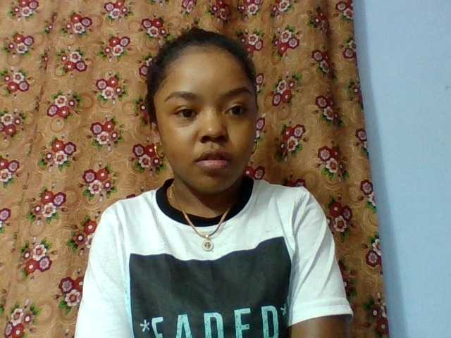 Elysa7 live cam on BongaCams