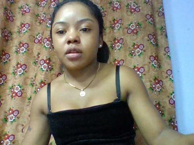 Elysa7 live cam on BongaCams