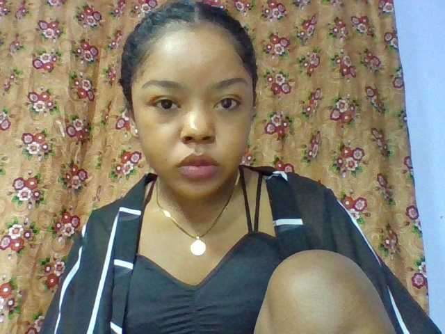 Elysa7 live cam on BongaCams