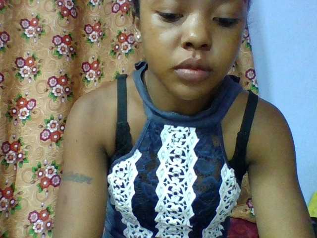 Elysa7 Live Cam on BongaCams