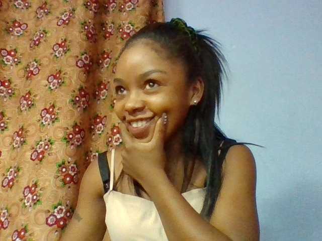 Elysa7 live cam on BongaCams