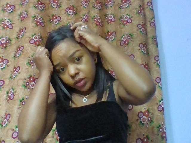 Elysa7 live cam on BongaCams