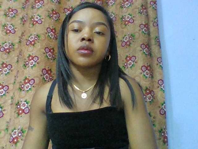 Elysa7 live cam on BongaCams