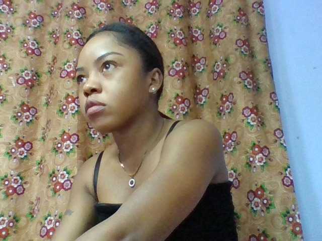 Elysa7 live cam on BongaCams